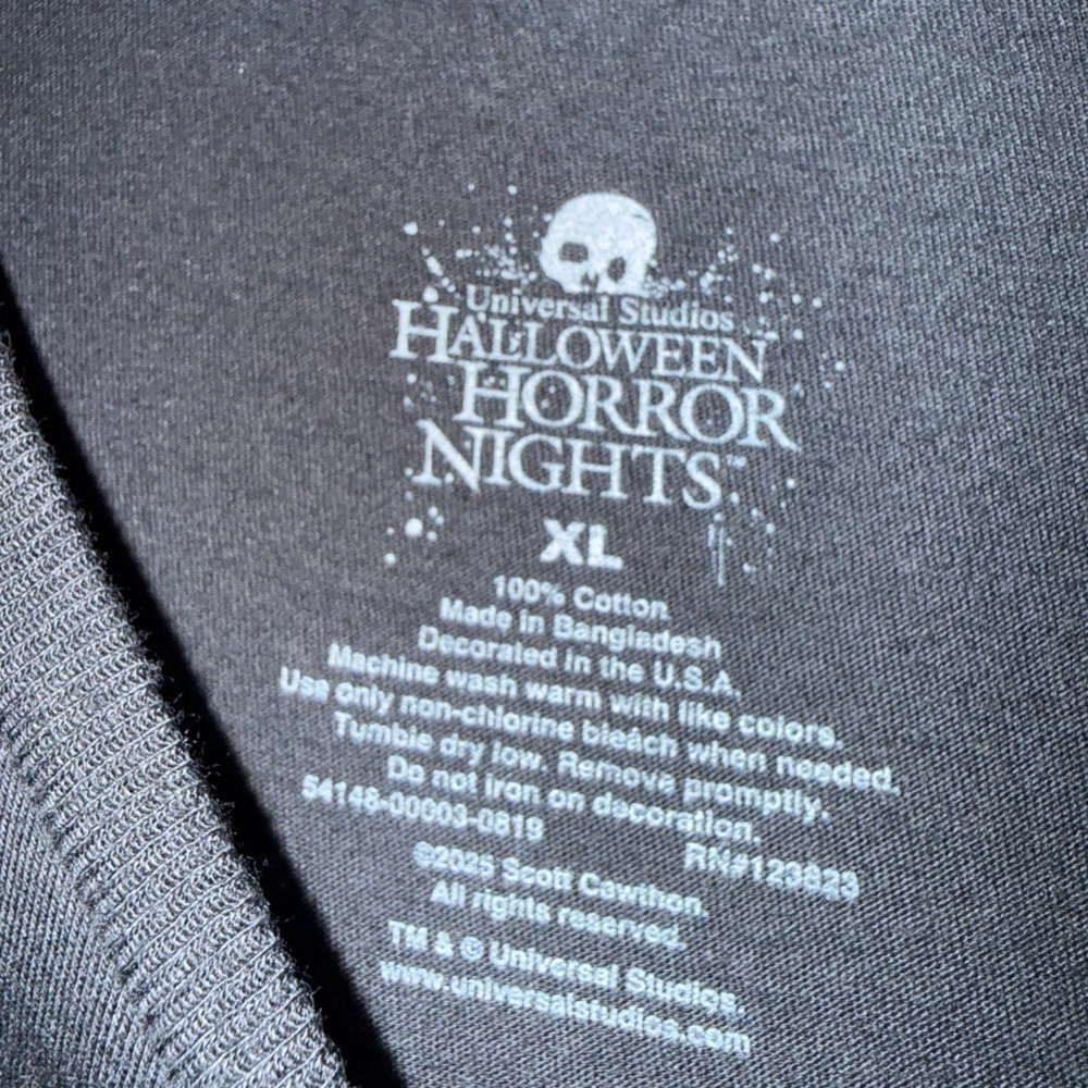 Halloween Horror Nights 2025 Five Nights At Freddy’s Adult T-Shirt Size X-Large - Picture 2 of 5